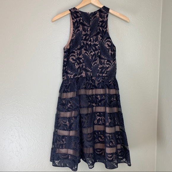 AIDEN MATTOX Black Sheer Lace Fit & Flare Mini Dress Size 8 Party Date Night - Picture 8 of 13